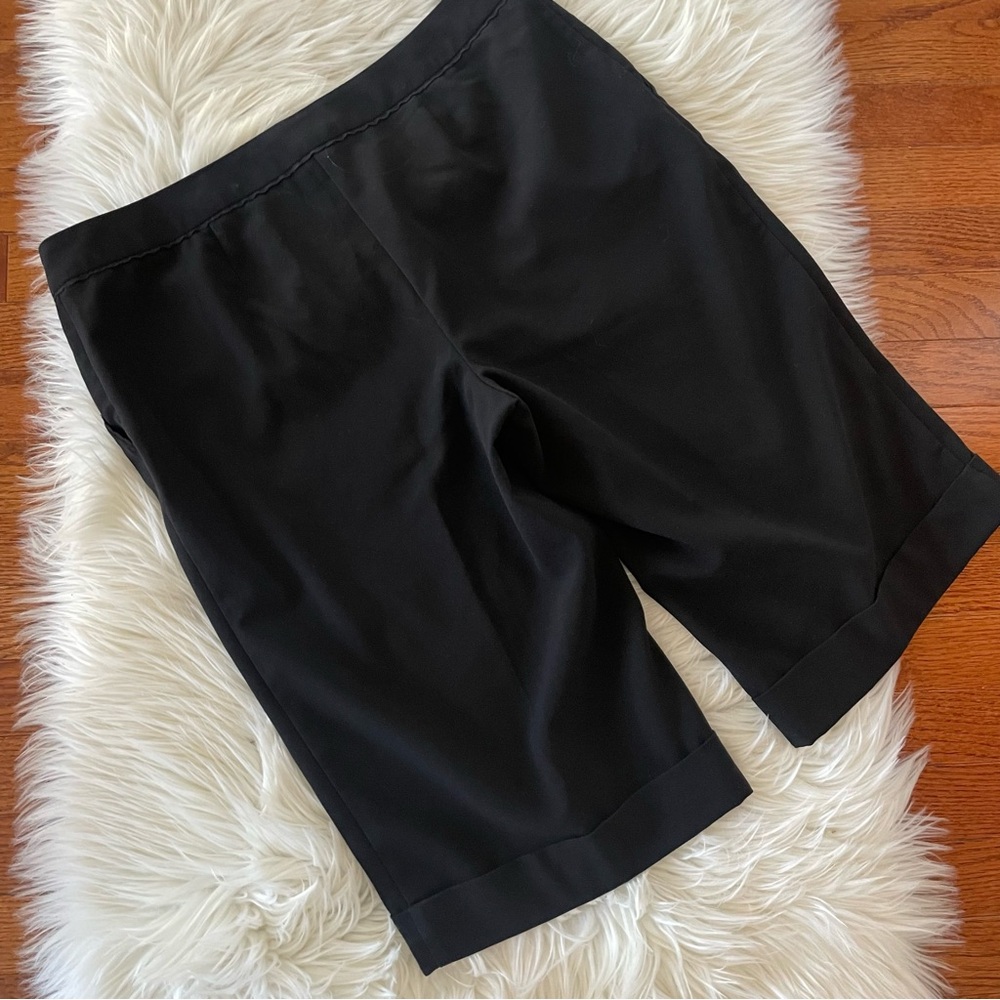 White House Black Market WHBM Bermuda Dress Shorts Size 14 Black - Picture 2 of 4